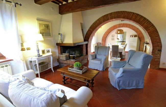 Villa in Tuscany With Pool Near Cortona - Foto 8