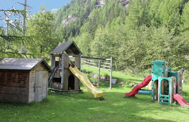 Modern Chalet in Saas-balen With Garden - Foto 14