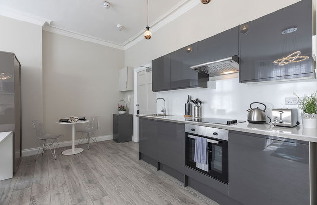 Luxurious Air Conditioned Apt High Street Kensington - Foto 39