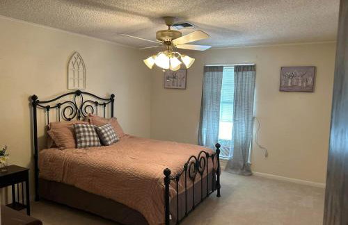 Waterfront Home in Killian - Foto 22