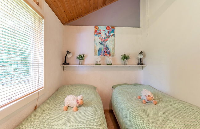 House in Hunzebergen Near Forest Trails - Foto 3