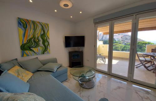 NIDO DEL AMOR deluxe 1a linéa Terraza Indoorpool Wifi Aire Netflix 10 metros a Cala del Pino - Foto 1