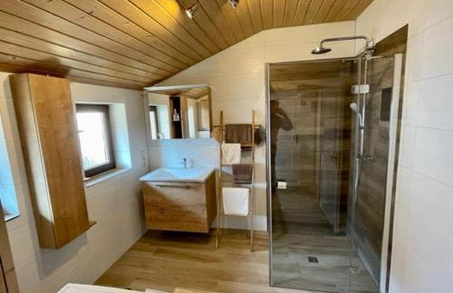 Kleines Häuschen mit Bergblick - Foto 2