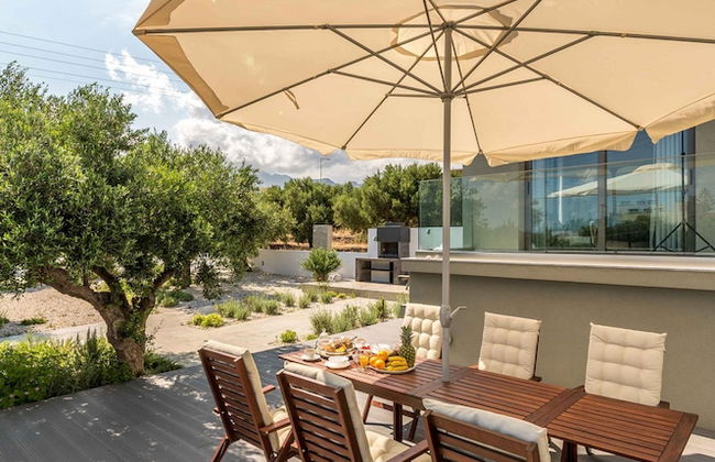 Nama Luxury Villa 250m From the sea Makry Gialos - Foto 34