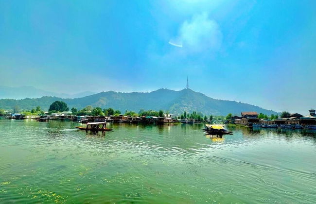 Floating Luxury Group Of Houseboats - Foto 16