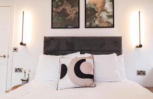 The Chiltern View - 1BR Centrally Located Flat with Contemporary Style Decor & Free Secure Underground Parking - Foto 9