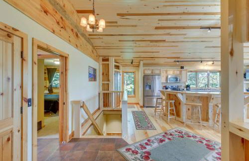 Idyllic Sturgeon Bay Cabin with Fire Pit and View - Photo 13