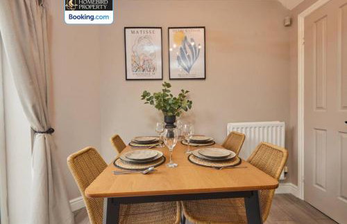 Modern 2BDR House By Homebird Property Management Short Lets & Serviced Accommodation Leeds With Private Parking & Free WiFi - Photo 5