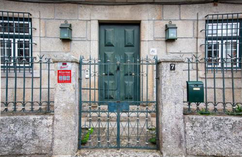 Casa dos Livros - Guest House - Foto 23