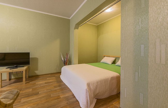 FlatHome24 near Metro Dybenko - Foto 2