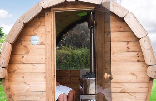 Cherry Lodge by Escape Ordinary - Foto 13