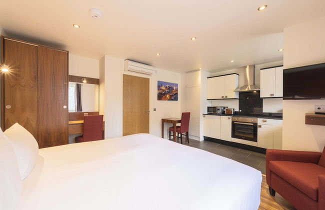 Holyrood Aparthotel - Foto 8