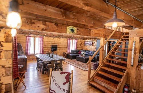 Cozy Cabin near Lake Ontario Ideal for a Family Retreat - Photo 42