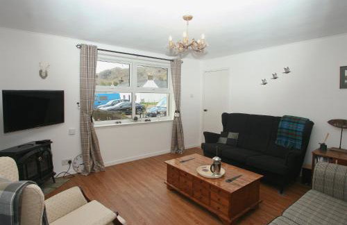 Mackenzie Cottage - Photo 2