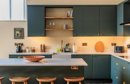 Luxury Riverside Duplex Apartment for 4 - Photo 26