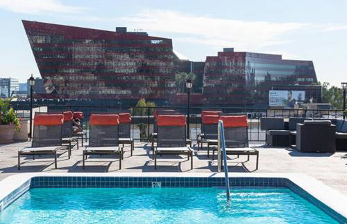 Skyline Palms 1-Bedroom with Roof-Top Pool - Foto 11