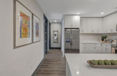 6 Min to Broadway - Gym Rooftop Sleeps 8 - Foto 30