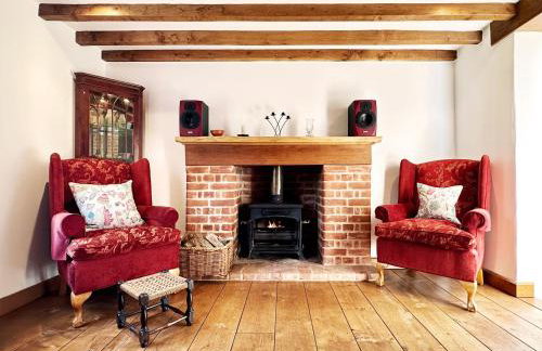 Brick Kiln Holdings by The Suffolk Cottage Collection - Photo 18