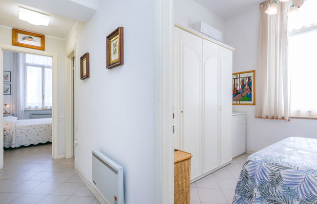 Ponente N.2 - Foto 22