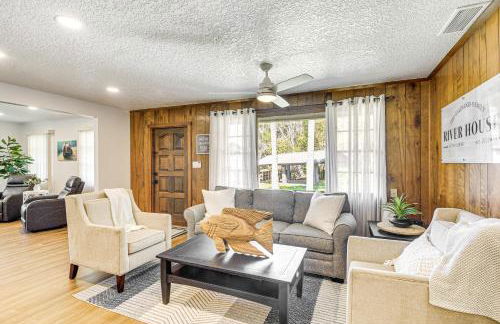 Charming Canalfront Retreat with Double Boat Slip! - Photo 6