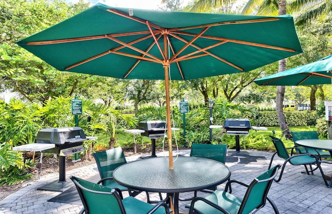 Bologna - Luxury 2-BR Condo with Lake & Golf Views at Green Links, Lely Resort. Access to Pool, Hot Tub, Tennis Courts, and Golf Courses. Near Naples Beaches & Downtown - Foto 40