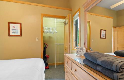 Sunset Shores - Lakeside Cabin #1 by Simple Life Rentals - Foto 17