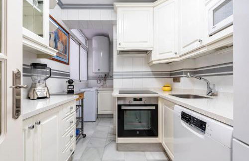 RgHost-Apartamento España en Paseo Marítimo - Foto 5