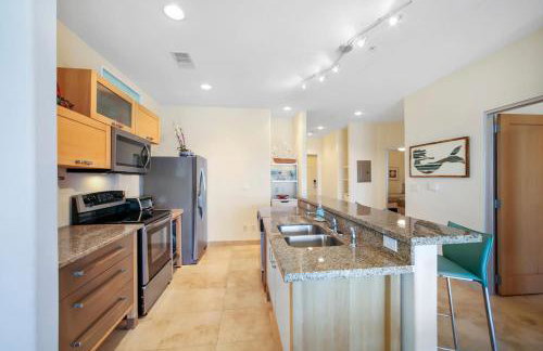 Oceanside Escape with 3 Bedrooms Spectacular Ocean View and Pool - Foto 8