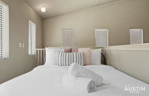 Balcony Views and Ideal West Campus Austin Location - Foto 20