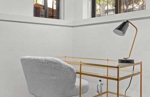 Spacious NW Apt Steps to 14th Street Corridor - Foto 15