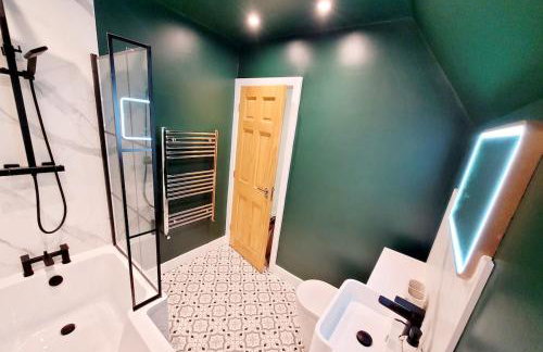 Perfect Base for Work or Leisure Unique Two-Bed - Foto 36