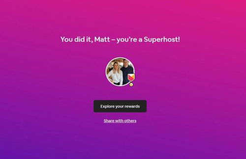 Stunning 4-bedroom Townhouse with Free Parking - Foto 31