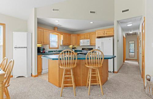 3 Bedrooms, Hot Tub, Fire Pit, and Pet Friendly - Foto 19