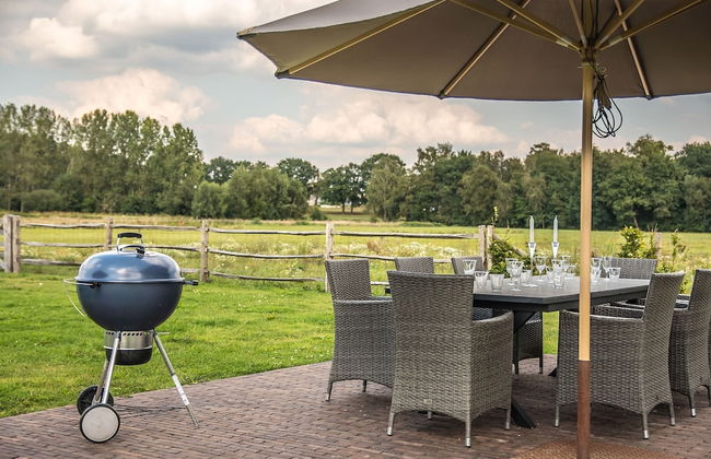 Peaceful Peer Holiday Home - Photo 35