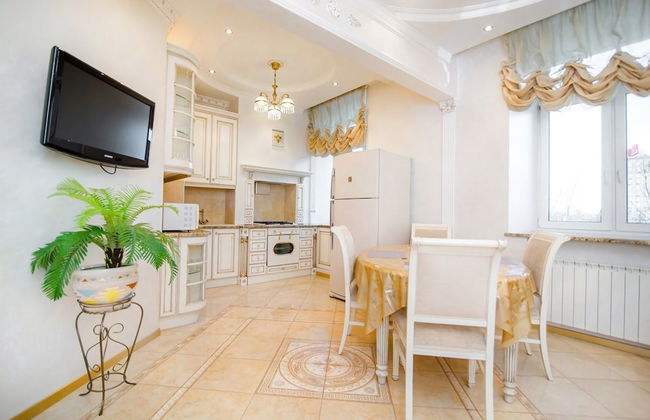 ApartExpo on Pobedy Square 1B - Foto 9