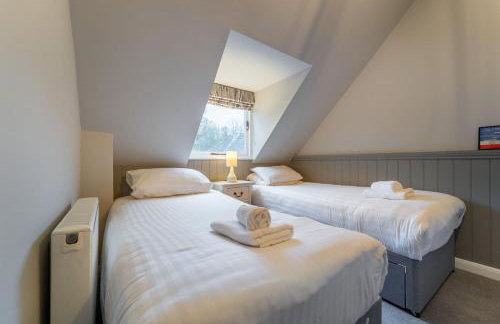 Coach House One - Photo 15