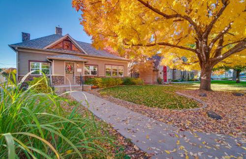 Charming Getaway, Walk to Windsor Lake and Downtown! - Foto 31