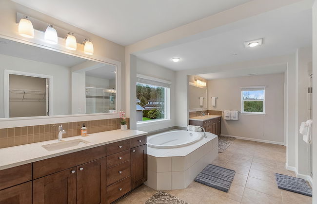 Serenity Shores in Kenmore - Foto 31