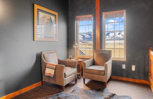 30 Miles to Yellowstone Hot Tub Game Room AC - Foto 14