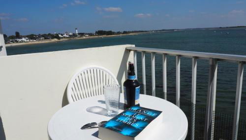 Feet in the water breathtaking 180 sea view! - Foto 5