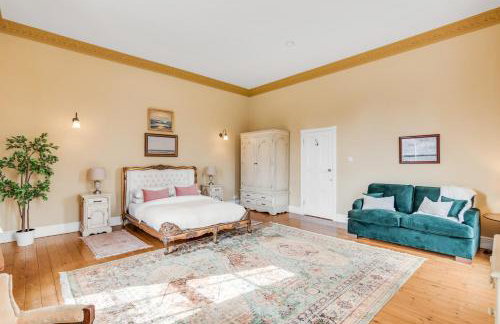 Beccles Georgian Mansion l 9 Bedrooms, Hot Tub & Parkland - Foto 46