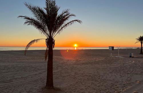 Apartamento 1ª Línea de Playa - Con Piscina y Parking - Photo 23