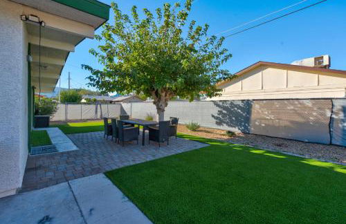 Spacious Remodeled Retreat Haven - Foto 31