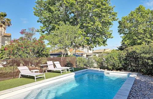 Grande villa entièrement rénovée avec piscine - Foto 17