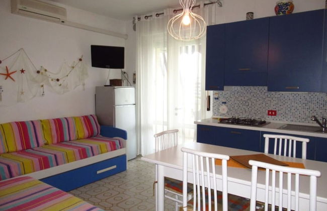 Colourful Studio With Shared Pool for 4 Guests - Foto 6