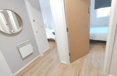 New 2 Bedroom Flat close to City Center Camp Street - Foto 9