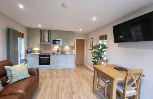 Chestnut Lodge with Hot Tub - Foto 14