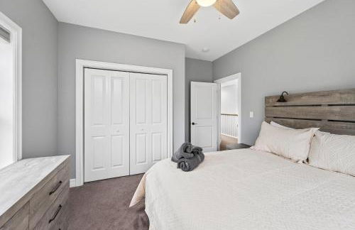 Village Townhouse Walk to Shops Garage - Foto 24