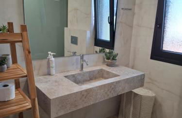 Aelia Luxury Apartments & Pool - Photo 7