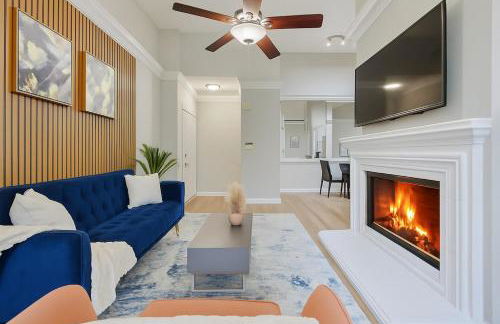 Stylish 1BR Suite with All the Comforts of Home - Photo 1